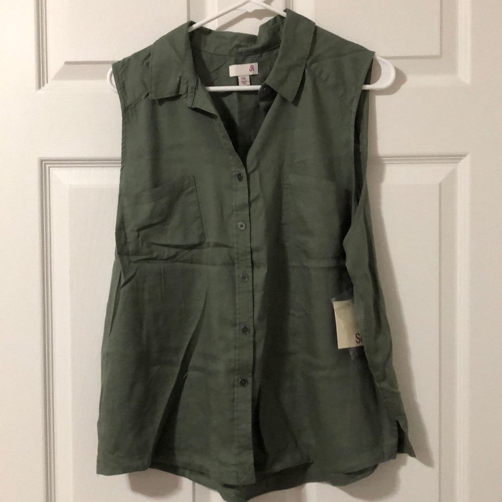SO Green Button Up Tank
